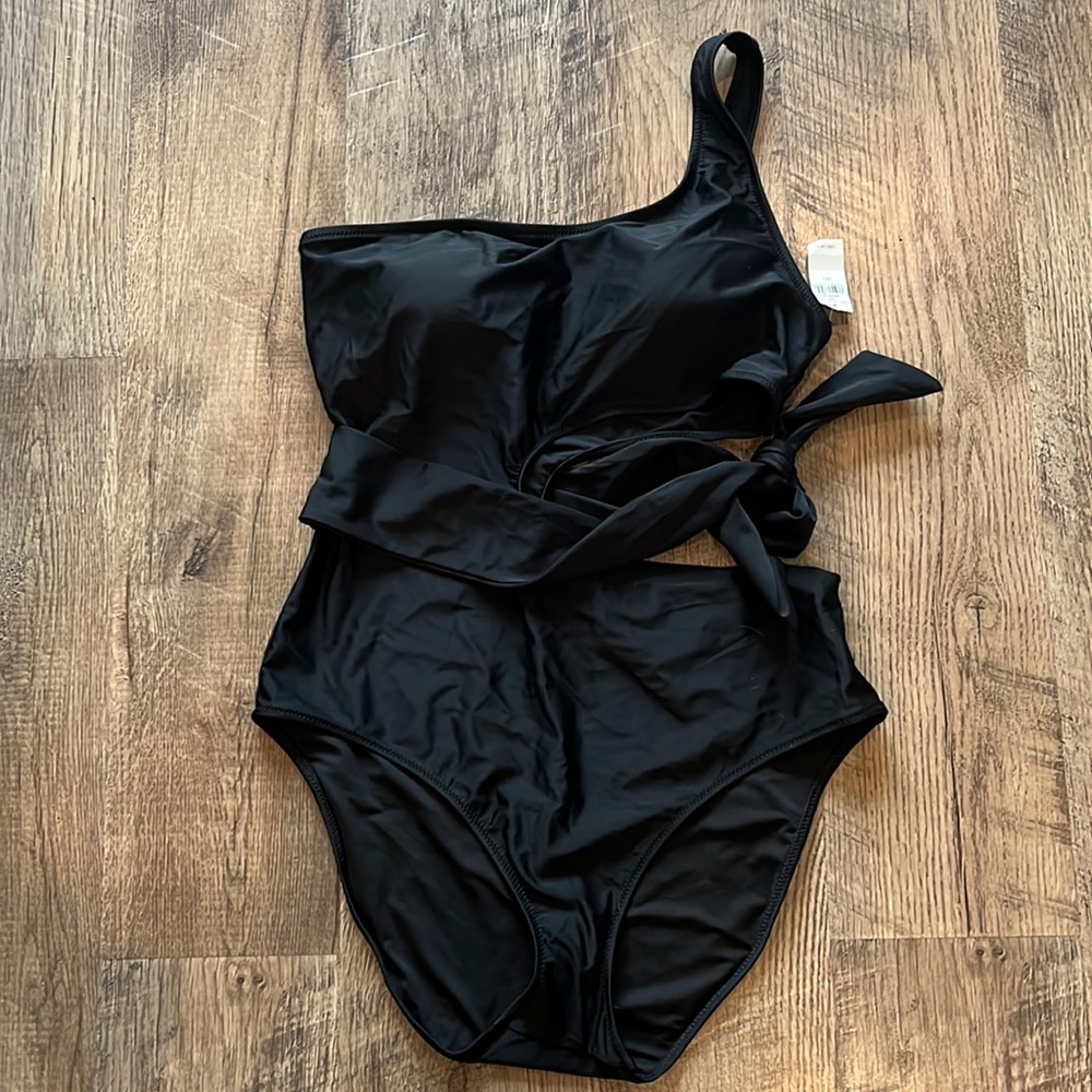 New with tags swimsuit